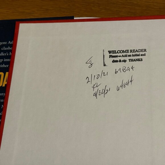 David Baldacci Hardback Book Bundle – Walk the Wire & Daylight - Picture 11 of 11